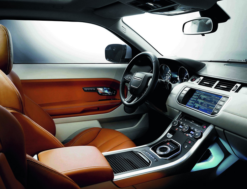 Range Rover Evoque Coupe Prestige 9, mat. media.helloevoque.com