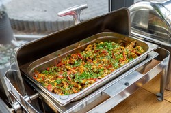 Przebojowa sałatka na bożonarodzeniowy stół od wybitnego szefa kuchni. Mamy przepis!