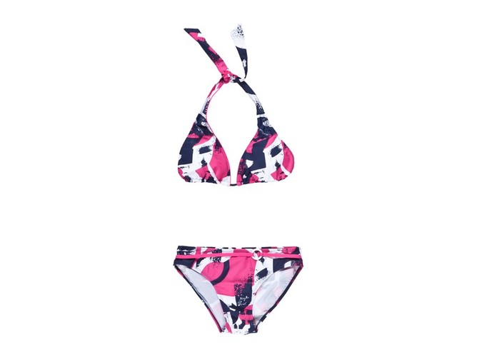 Stylowe plażowanie za niewielką ceną - stroje kąpielowe MOODO, kolekcja lato 2011