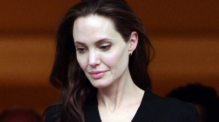 Angelina Jolie aggasztóan vékony/Fotó: AFP