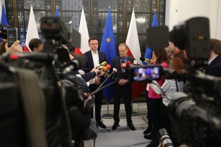 Tusk o wniosku o TS dla prezesa NBP: Nie zrobimy niczego, co podważyłoby zaufanie do państwa polskiego