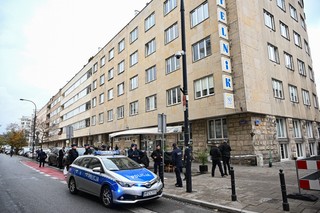 Atak na biuro Platformy Obywatelskiej w Warszawie. Policja analizuje nagrania [NOWE INFORMACJE]