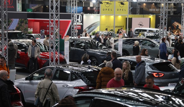 Kriza pritiska auto-industriju Nemačke