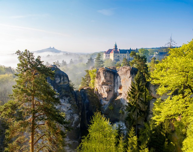 Czeski Raj, Hruba_Skala_ruiny zamku Trosky. fot. Václav Bacovský