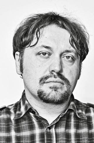 Norbert Bączyk, historyk, wspólnie z Kamilem Kawalcem prowadzą podcast „Wojenne Historie”, właśnie wydali książkę „Historia lubi się powtarzać”