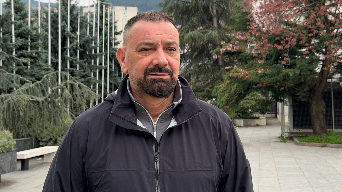 Omar Kuštrić je dobio srčani napad, gledajući odlučujuću utakmicu Bosne za plasman na Mundijal | Foto: BBC/Slađan Tomić