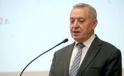 Kowalczyk: Zbiory zbóż wyniosą ok. 32 mln ton w 2022 r. Rolnicy dostaną pieniądze za jego przechowanie