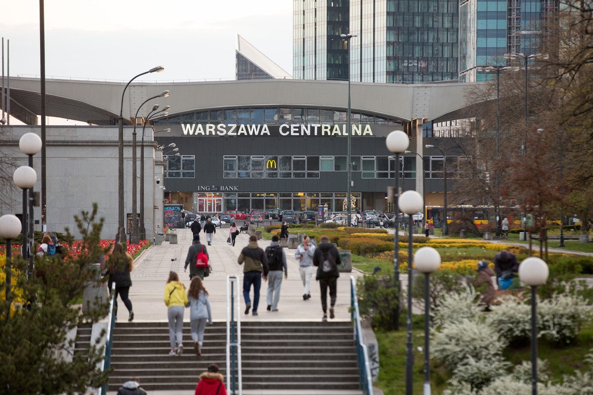 Polacy zrobili sobie ekstradługi weekend. Czy odczuje to polska gospodarka?