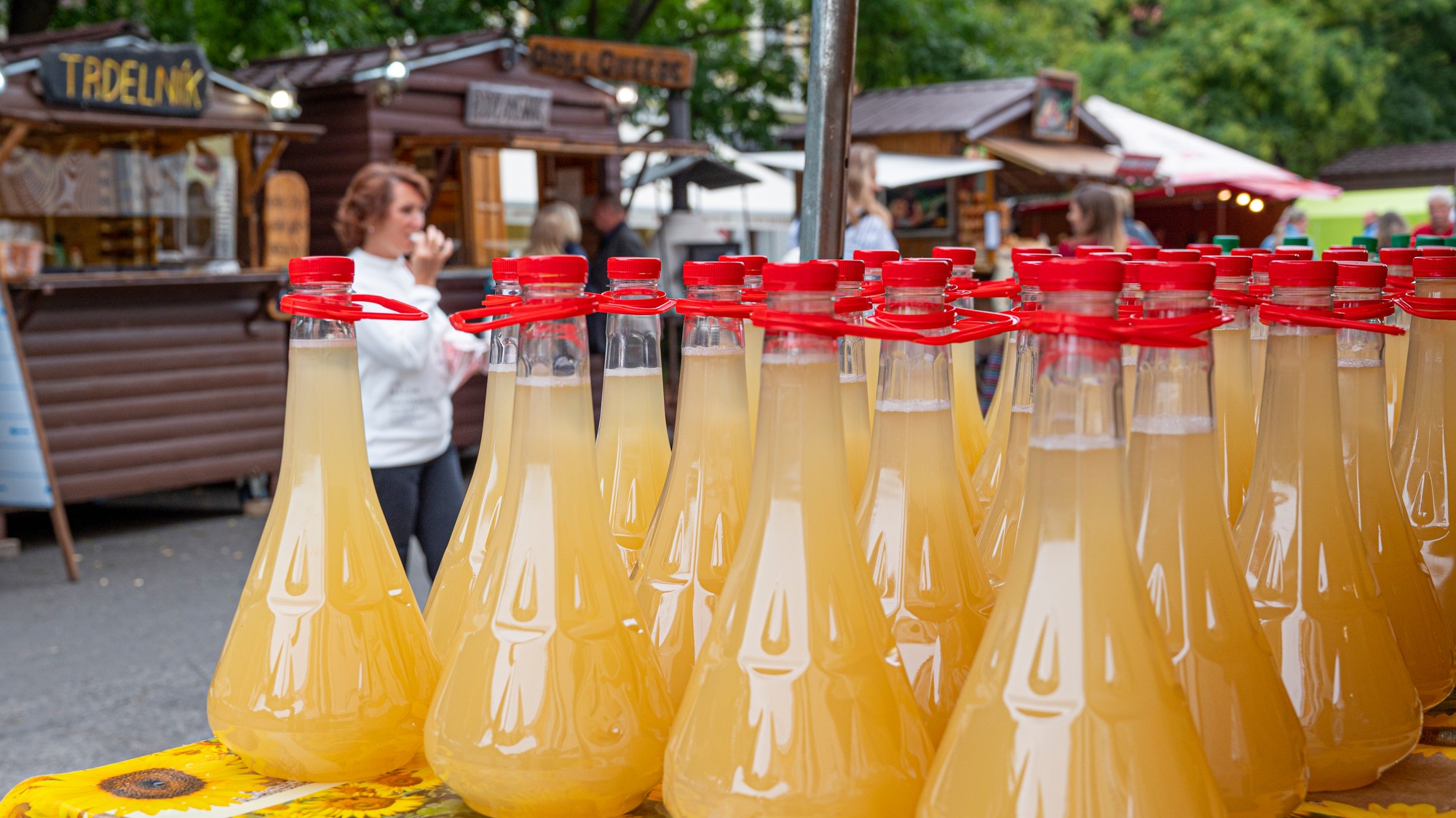 Burčiak je úzko spätý s jeseňou na Slovensku.