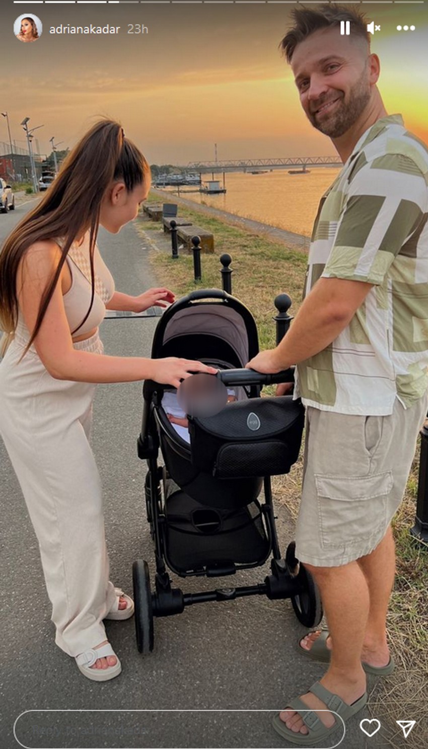 Adriana i Sava, romantična šetnja sa ćerkom