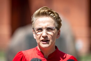 Scheuring-Wielgus: Komisja ds. pedofilii nie ma narzędzi, aby sprawdzić akta kościelne