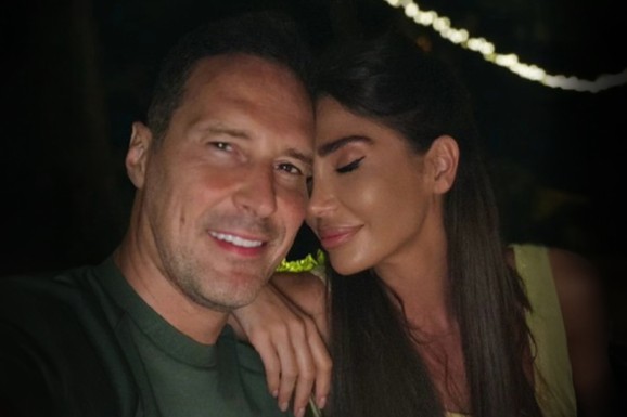 "ODLUČIO SAM DA SE LEČIM  SHVATIO SAM DA IMAM PROBLEM" Pevača žena ostavila zbog poroka: "Zapostavio sam porodicu zbog alkohola"