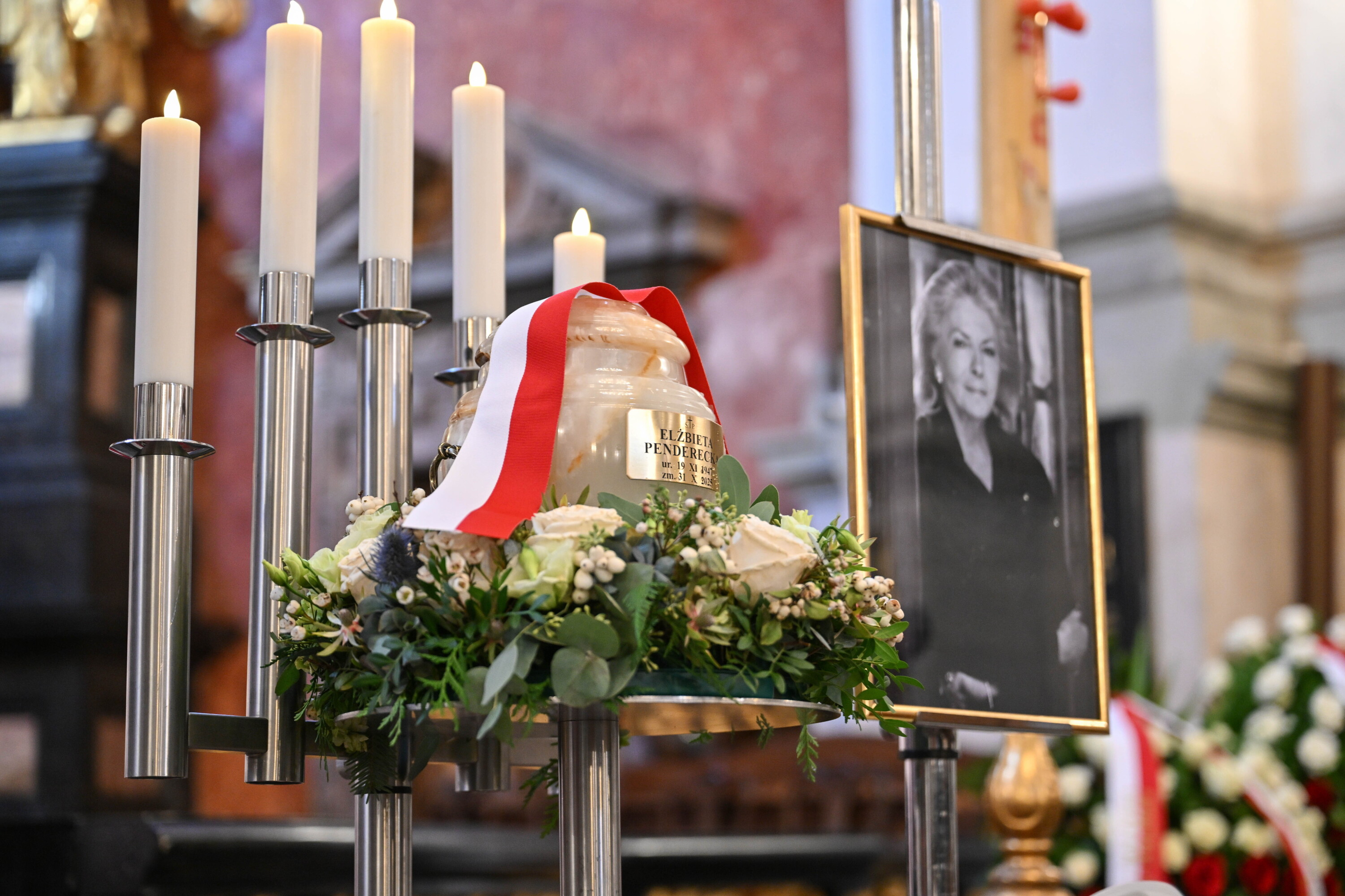 Penderecka pochowana w Panteonie Narodowym. Krzyż Wielki od prezydenta