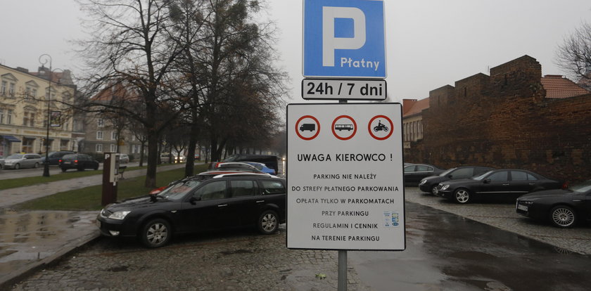 Koniec prywatnego parkingu przy Lawendowej