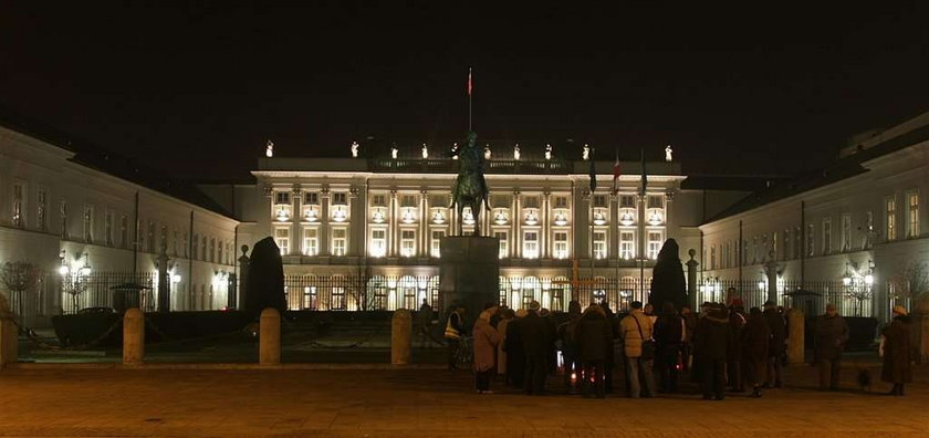 600 tys. zł na oświetlenie Pałacu Prezydenckiego 