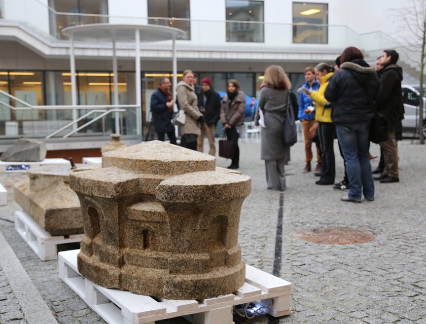 Ławy z mostu trafiły do muzeum