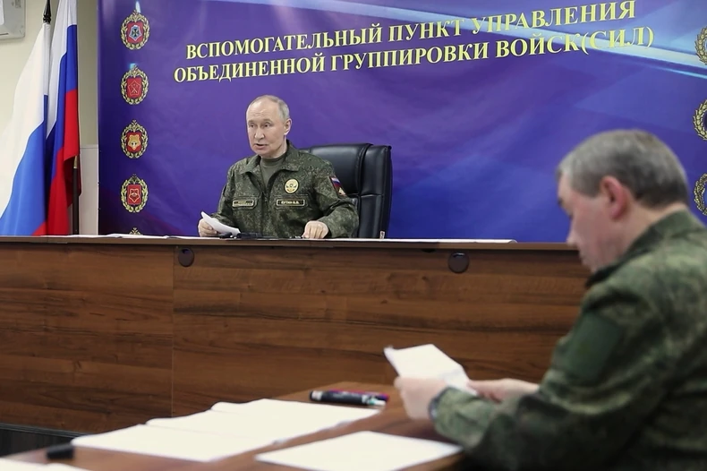 Vladimir Putin i Valerij Gerasimov na sastanku 26. oktobra u jednom od komandnih centara Zajedničke grupe snaga