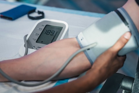 Ingadozó vérnyomás nyáron - ezt tanácsolja a kardiológus