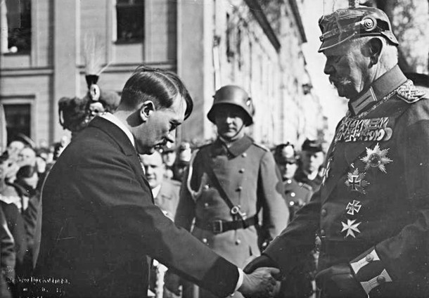 Paul von Hindenburg Adolf Hitler