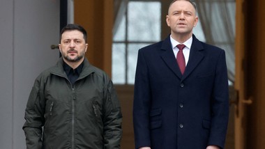 ukrainofilia zachodu. ekspert broni nawrockiego po tekście "guardiana"