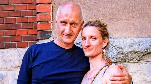 Spisovateľ Jozef Banáš a jeho dcéra Adela Vinczeová. 
