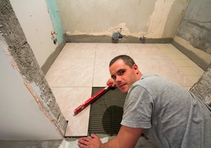 Keramičar (21) priznao koliko zarađuje mesečno i svi smo još nemi od šoka