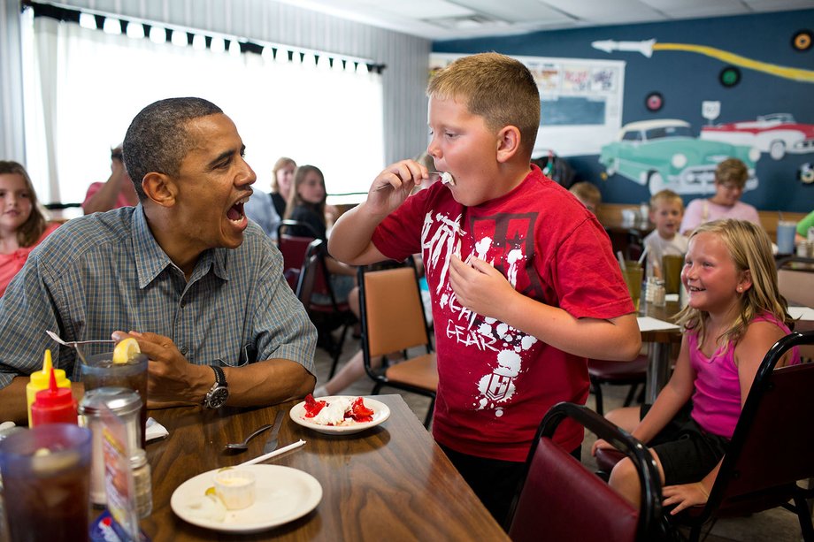 Obama bardzo lubi dzieci i chętnie spędza z nimi czas