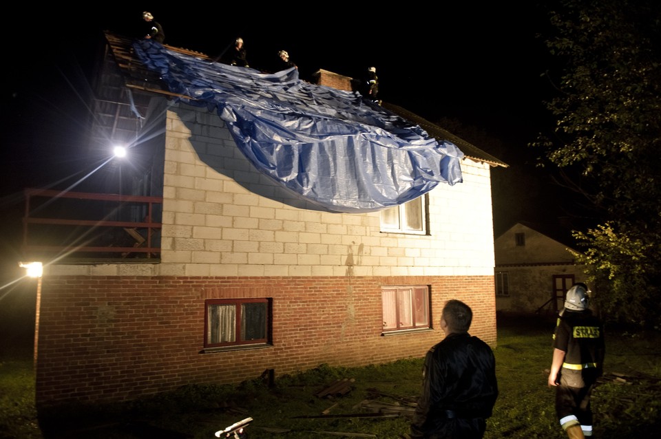 LUBELSKIE ZNISZCZENIA PO PRZEJŚCIU TRĄBY POWIETRZNEJ