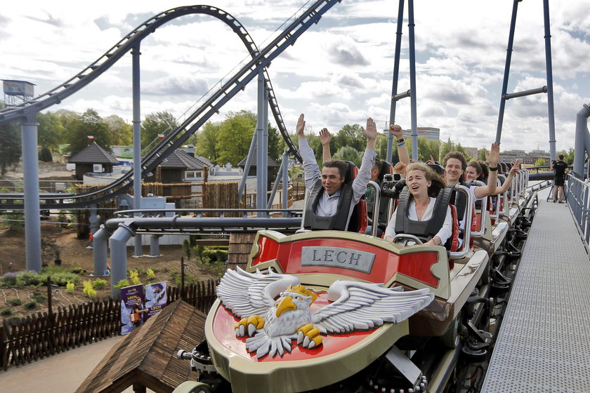 Otwarcie nowego Rollercoastera Lech w Slaskim Wesolym MIasteczku Legendia