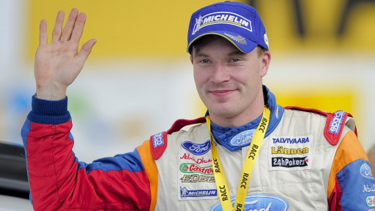 Kierowca fabrycznego zespołu Ford Fin Jari-Matti Latvala (Fiesta WRC) doznał podczas treningu narciarskiego na północy kraju poważnej kontuzji obojczyka i nie wystartuje w piątej rundzie mistrzostw świata - Rajdzie Argentyny w dniach 27-29 kwietnia.