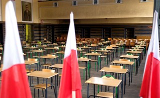 Kolejne fiasko rozmów o podwyżkach w oświacie. Przed gimnazjalistami i nauczycielami wielki test