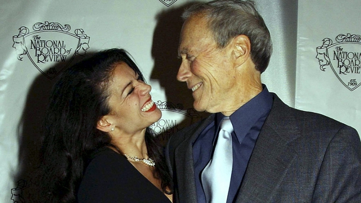 Clint Eastwood rozwodzi się z młodzą o 35 lat Diną Ruiz