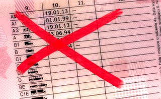 Dostęp do informacji publicznej nie obejmuje utraty prawa jazdy przez urzędnika