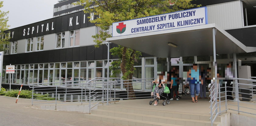 Koronawirus na Mazowszu. Zakażony pracownik warszawskiego szpitala i aż 16 osób z personelu medycznego z mazowieckich placówek