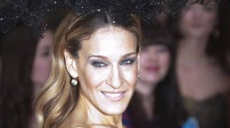 Sarah Jessica Parker divattal gyászolt