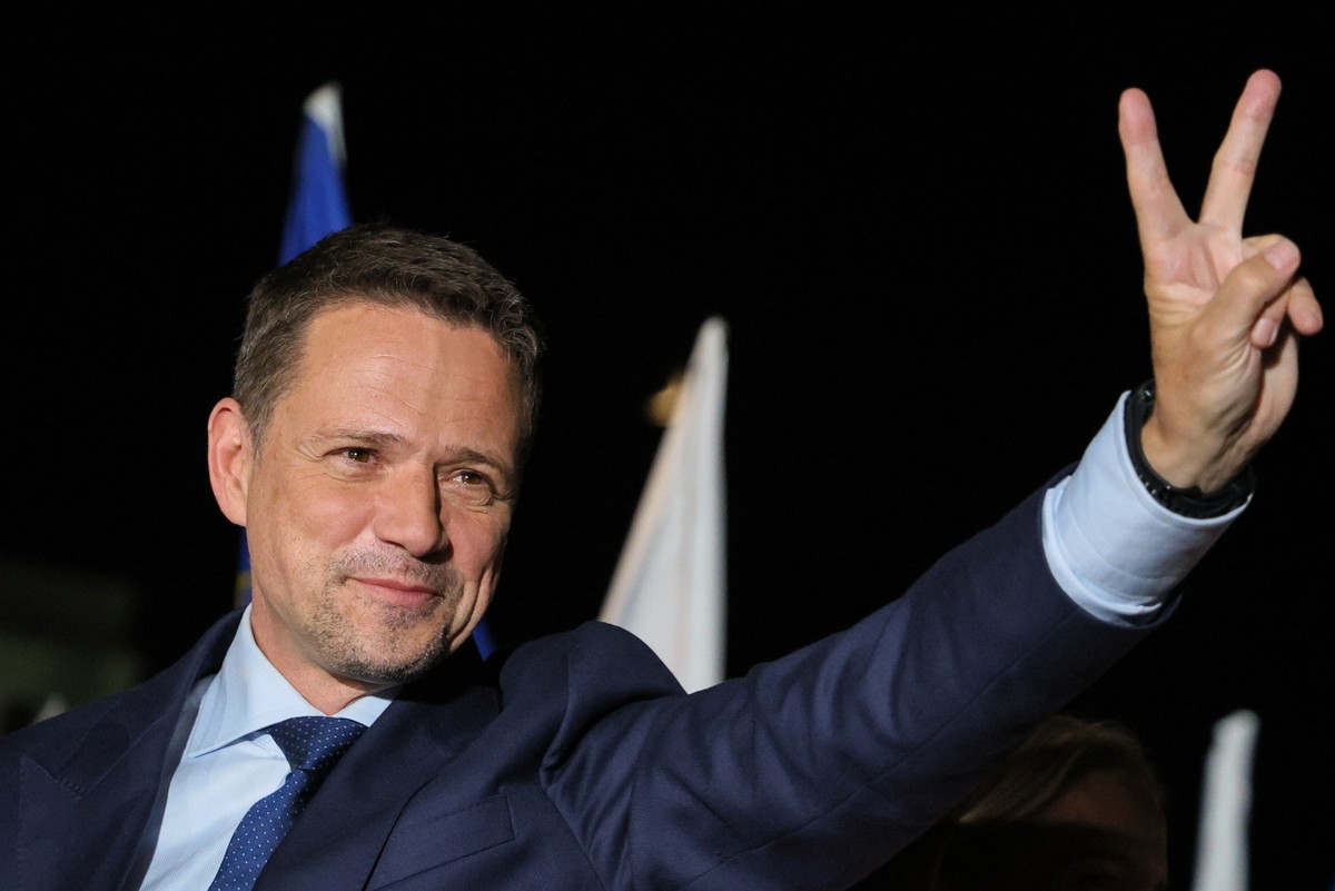 Zgodnie z danymi przedstawionymi w sondażu exit poll wybory prezydenckie wygrał Rafał Trzaskowski.