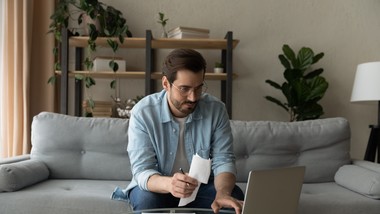 blokada konta i 75 proc. podatku. sprawdź, kiedy twoje przelewy zainteresują fiskusa