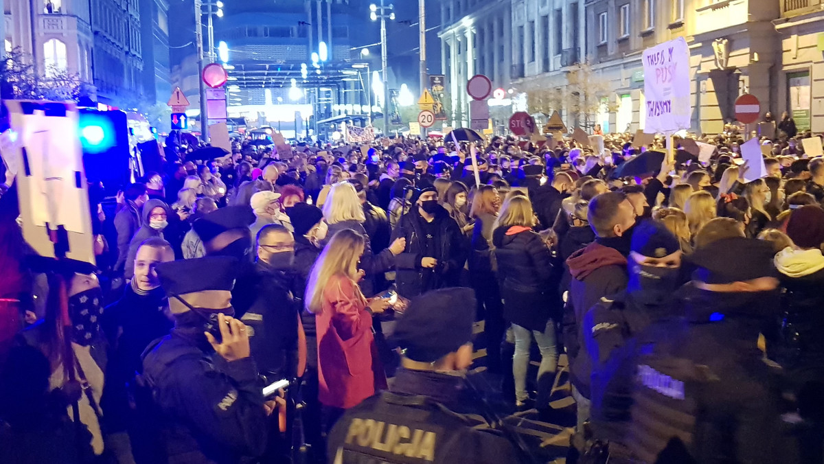 Katowice: sąd stwierdził, że zarzuty dla protestujących po decyzji TK to nadużycie