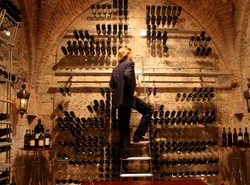 Giełdy tracą? -Zainwestuj w wino!