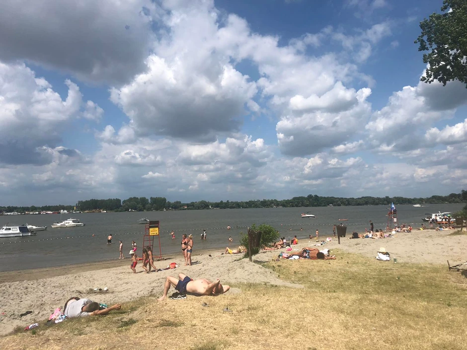 Ratno ostrvo - plaža Lido