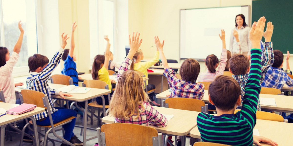 Samorządy utrzymują się z wpływów podatkowych, a tych, za sprawą Polskiego Ładu, ma być mniej. Ucierpieć mogą wydatki na edukację.