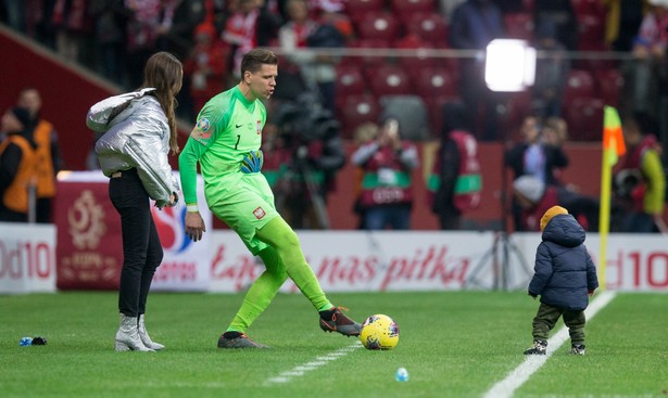 Wojciech Szczęsny z żoną i synem