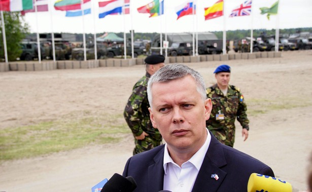 Siemoniak: Komunistyczni zbrodniarze nie powinni mieć asyst honorowych na pogrzebach