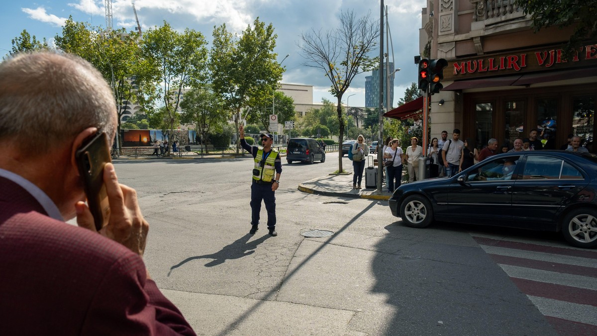 Policija na ulici - ilustracija
