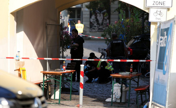 Szef MSW Bawarii: Zamachowiec z Ansbach złożył przysięgę na wierność Państwu Islamskiemu