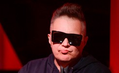 Muniek Staszczyk: Radiowi decydenci nachalnie przypochlebiają się władzy [ROZMOWA]