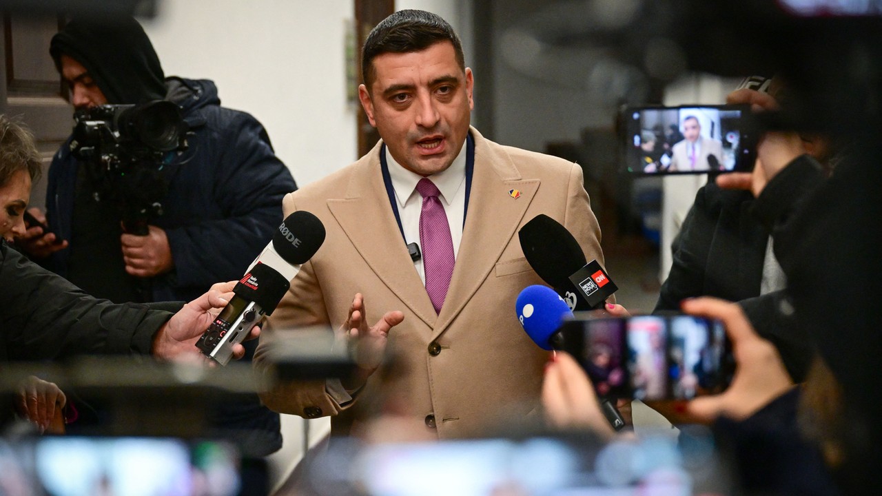 "Trumpowski styl". To on może zostać następnym prezydentem Rumunii. "Destrukcyjna polityka"