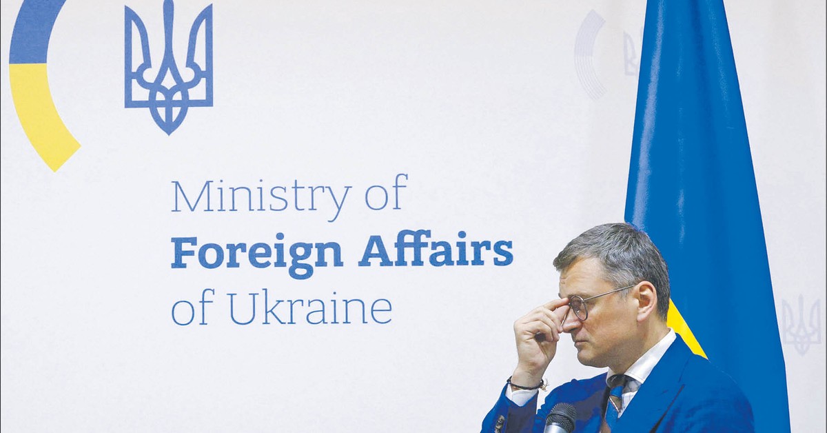 Kuleba uciekł z Ukrainy nocą! Były szef MSZ Ukrainy wybiera Kraków, a nie Kijów.