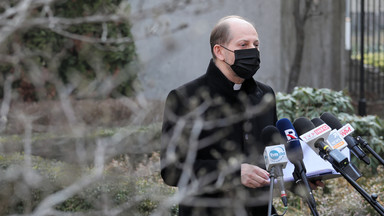 Rzecznik KEP: Biskupi dostali wytyczne na czas świąt, ale to od  nich zależy, jak zostaną wprowadzone w ich diecezjach