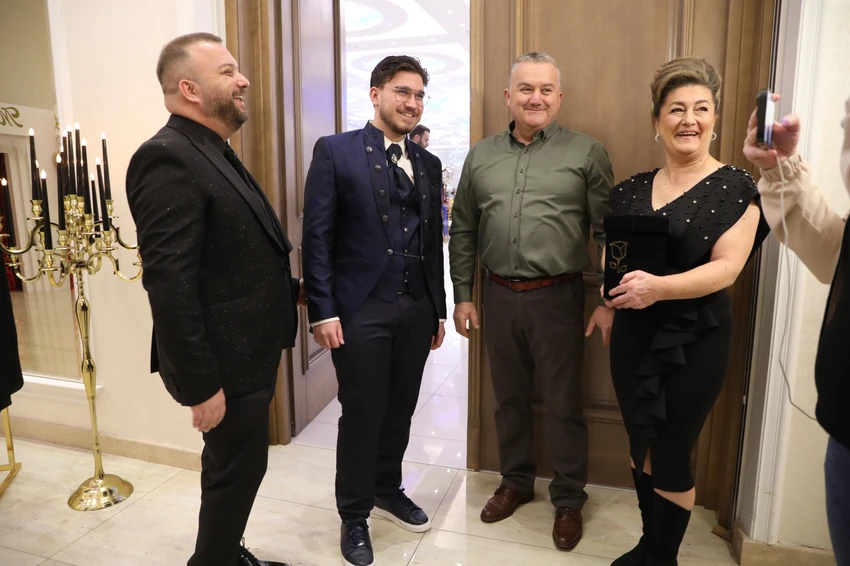 Punoletstvo sina Borka Radivojevića